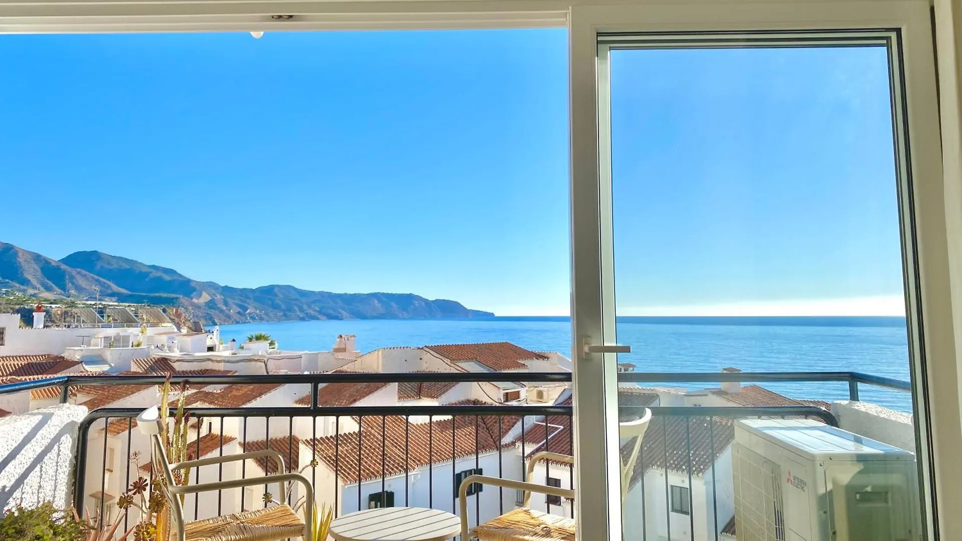 Modern Apartment Stunning Sea Views And Pool Nerja Spain