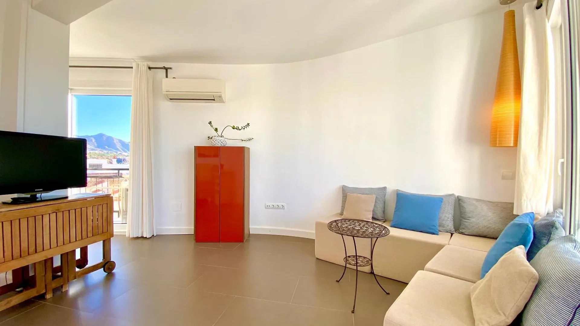 Modern Apartment Stunning Sea Views And Pool Nerja