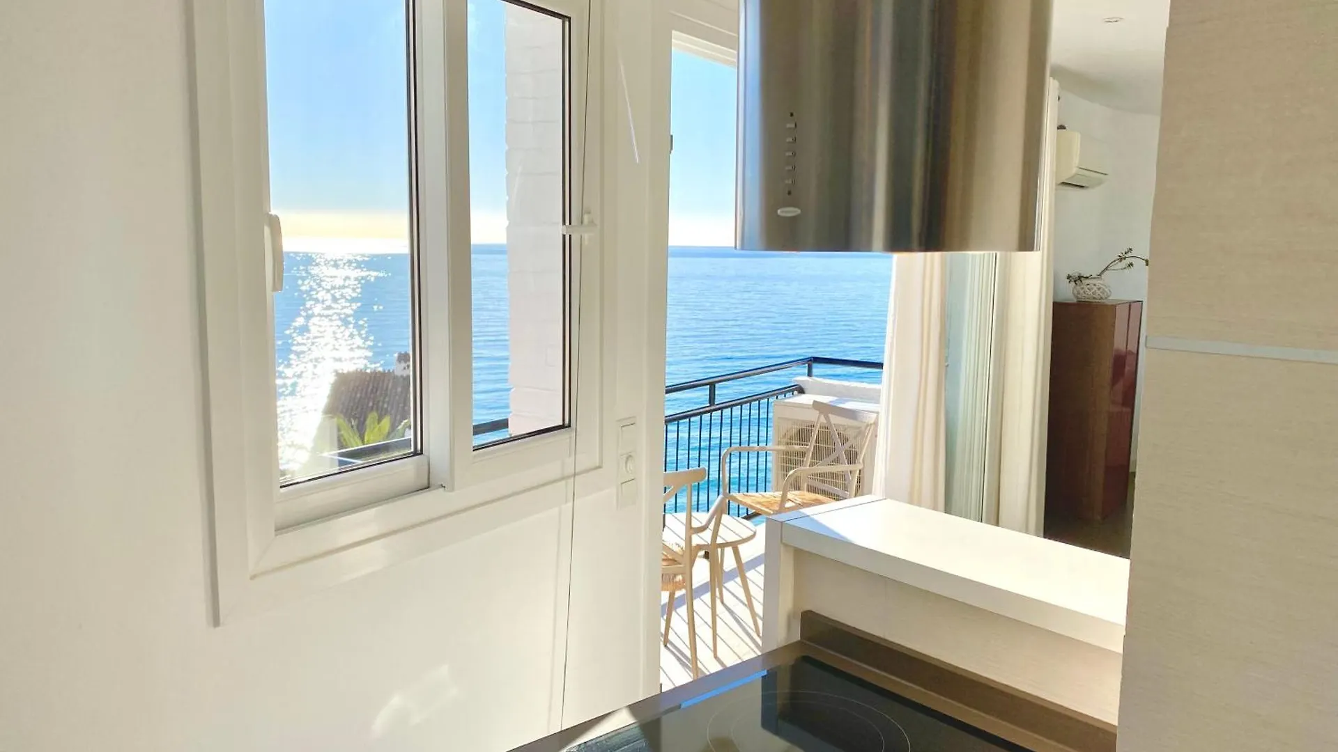 Modern Apartment Stunning Sea Views And Pool Nerja Spain