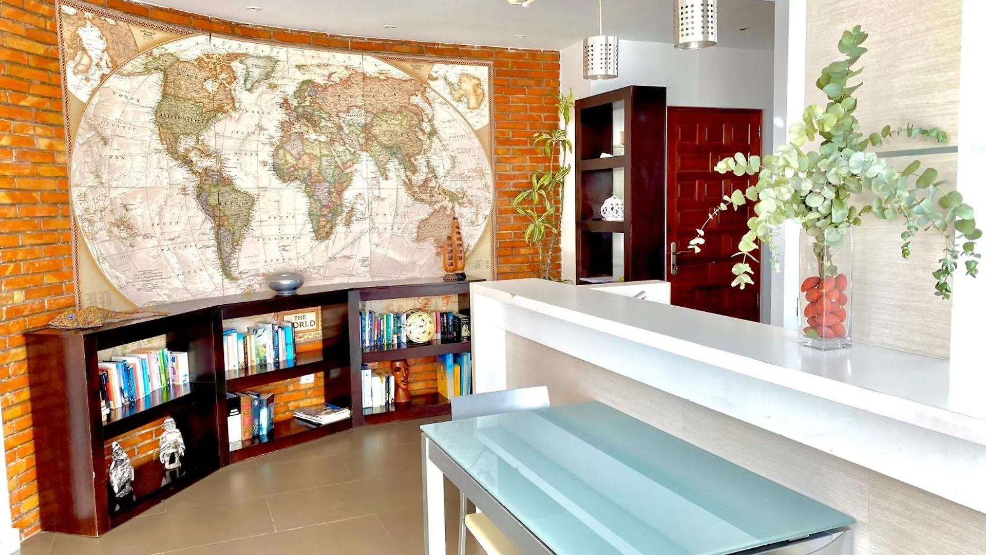 Modern Apartment Stunning Sea Views And Pool Nerja